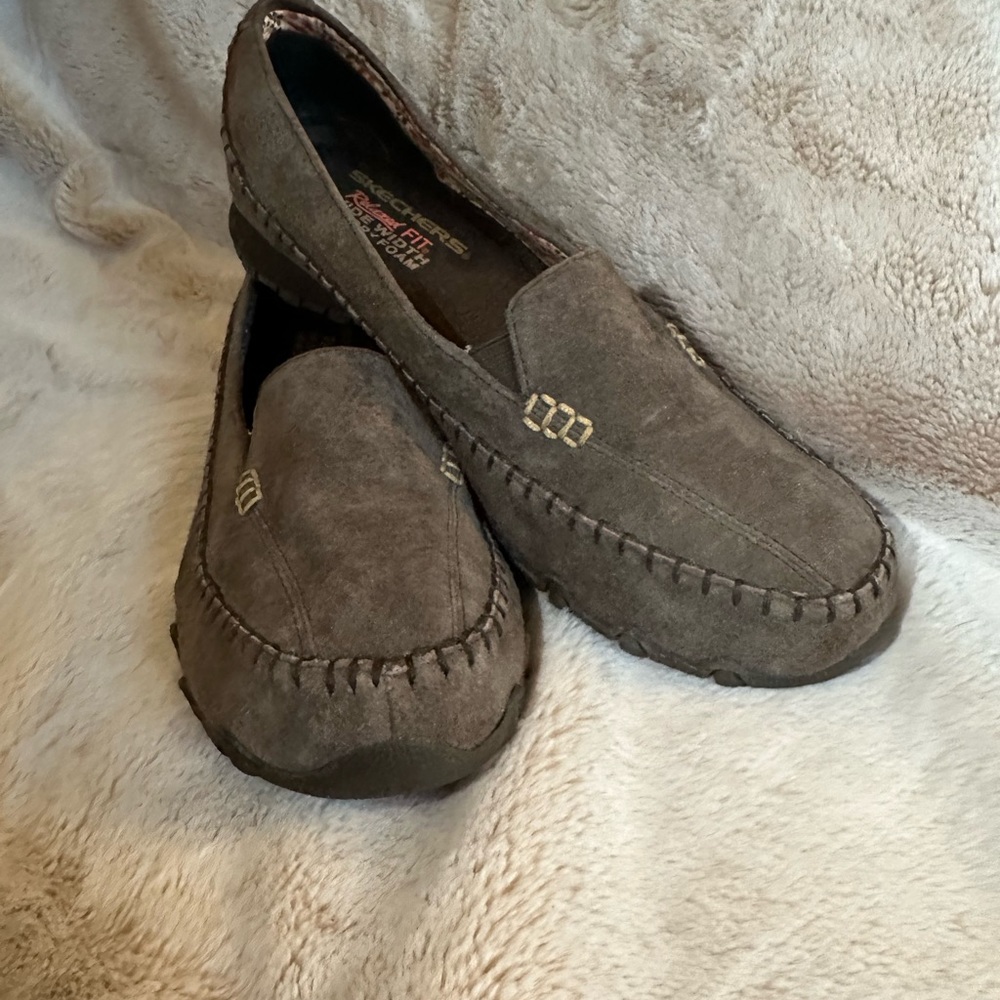 Skechers slip on Moccasins